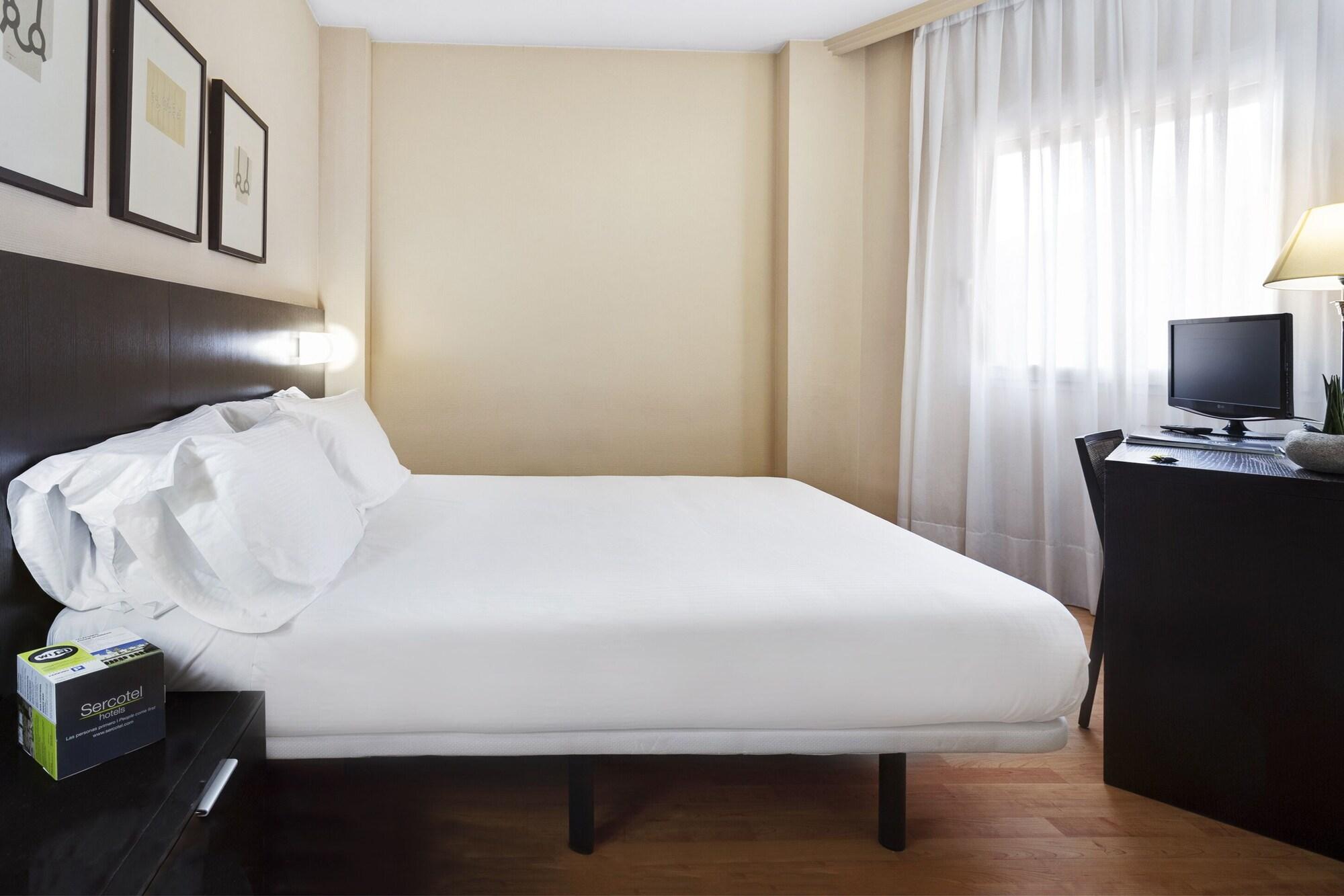 Hotel Sercotel Tudela Bardenas Εξωτερικό φωτογραφία